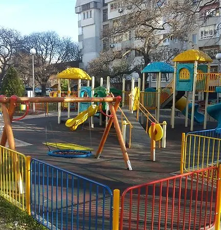شقة Tyulev *